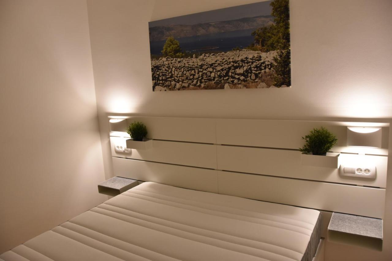 Appartement Bellavista Jelsa 2+2 Extérieur photo